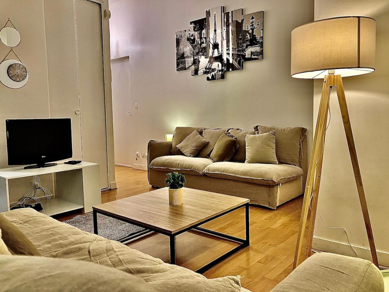 Gold Hotel - Paris-Disney Studio Chelles  Εξωτερικό φωτογραφία