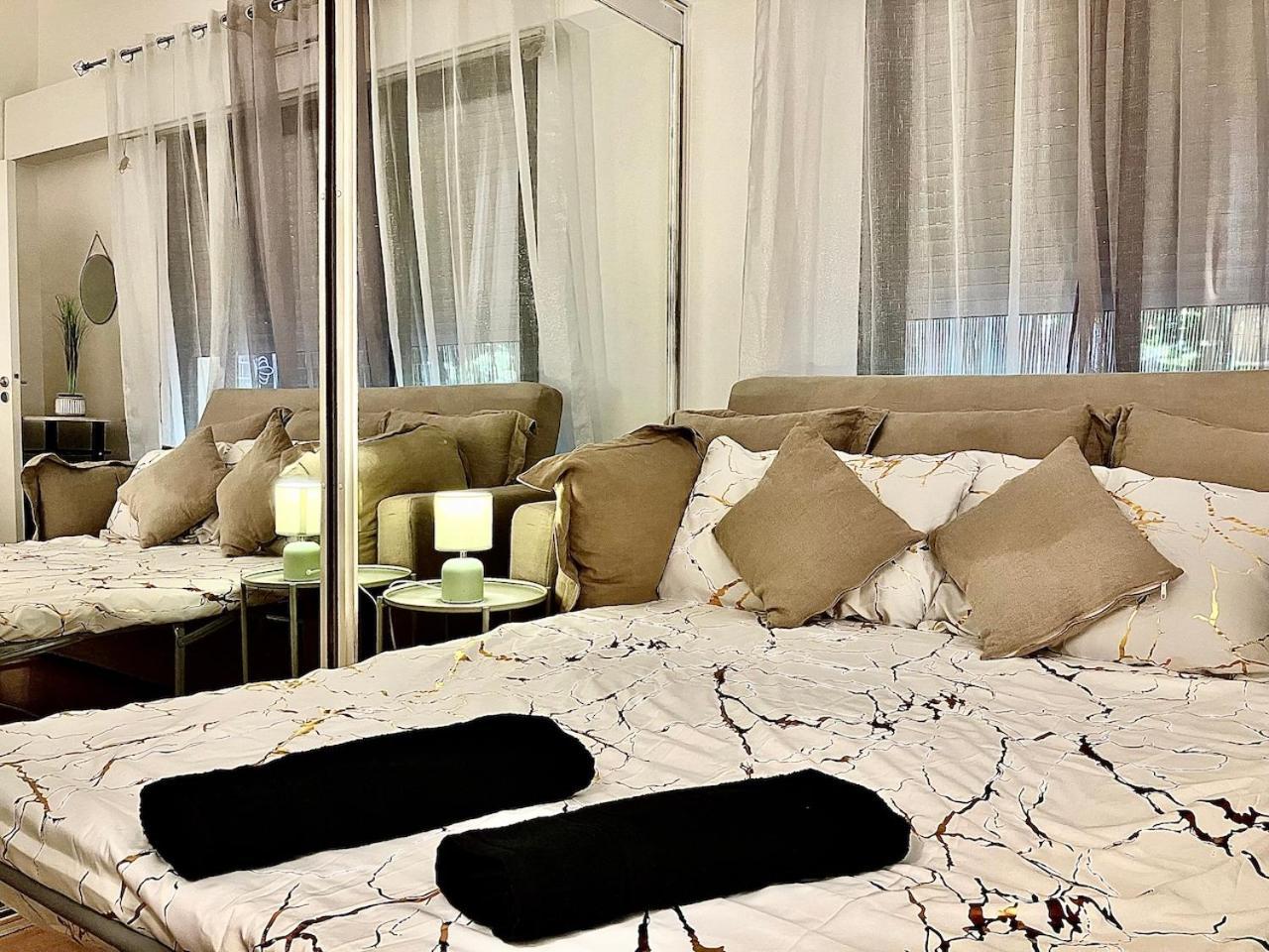 Gold Hotel - Paris-Disney Studio Chelles  Εξωτερικό φωτογραφία
